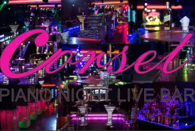 Corset Piano Live Bar