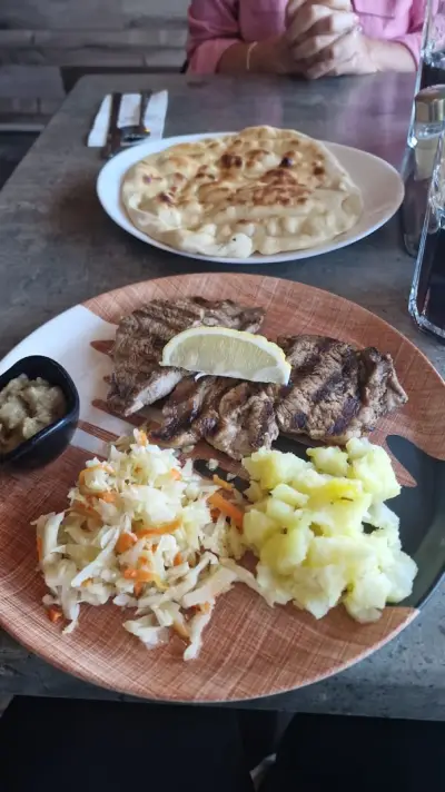 Restaurant Protos