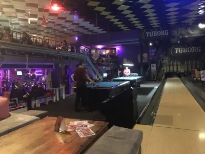 Bowling Color