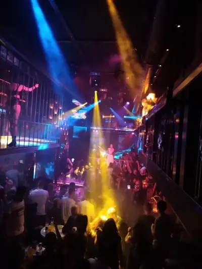 Club Deluxе