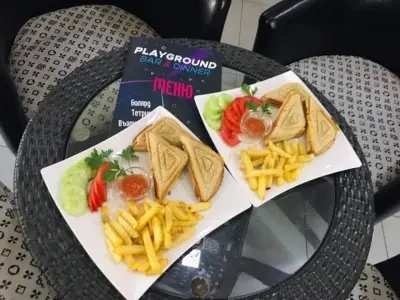 Playground bar and dinner