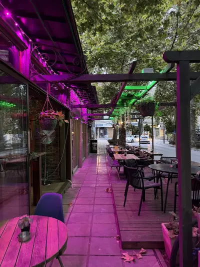 French Café