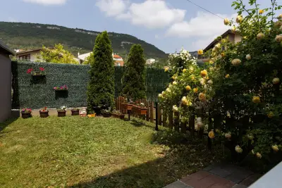 La Piazza Hotel