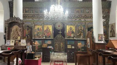 Храм "Св. апостоли Петър и Павел"
