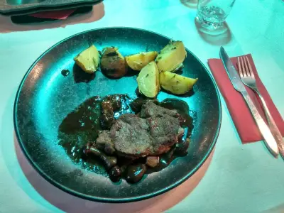 The Joyful Bar & Dinner
