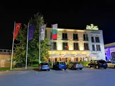 Хотел Париш