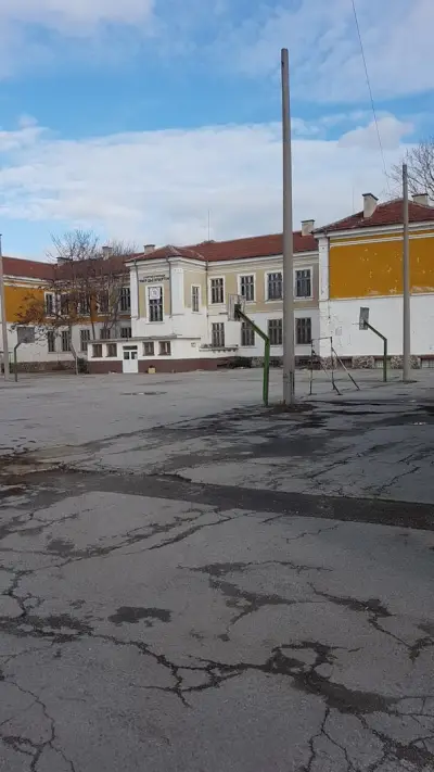 Спортно училище Ямбол “Пиер дьо Кубертен”