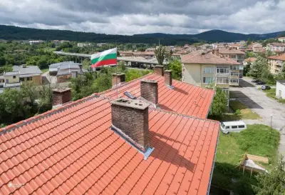 АДЕС БИЛД ЕООД Ремонт на покриви, Хидроизолация, Външни и вътрешни ремонти