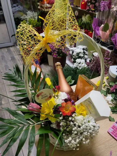 Цветарница Flower Shop