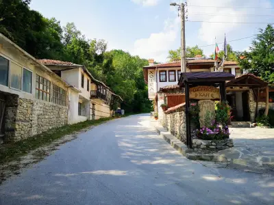 Роженски Хан