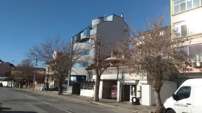 Riverside Family Hotel