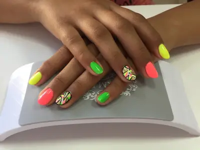 Perfect nails by Miracle Vision
