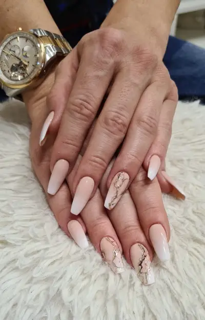 INA STANKOVA Studio PMU | Маникюр , Микроблейдинг, Микропигментация Ямбол