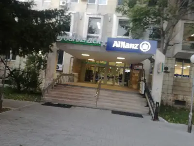 Банка ДСК