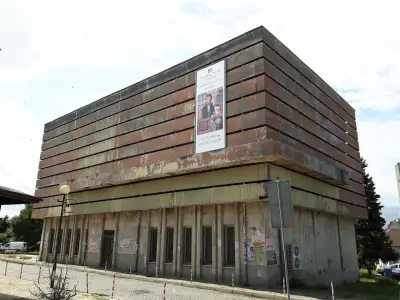 Художествена галерия „Жорж Папазов”