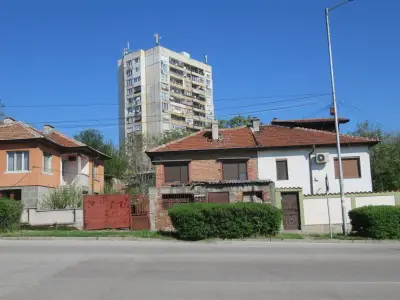 Akademik Boyan Petkanchin High school