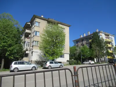 Akademik Boyan Petkanchin High school