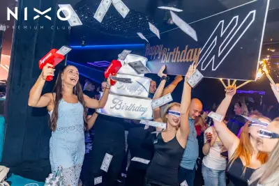 NIXO Premium Club