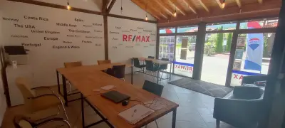 RE/MAX All Seasons