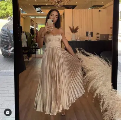 Дрехи на едро KAAN MODA | Склад за дрехи