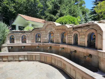 Манастир „Света Троица“ Кръстова гора