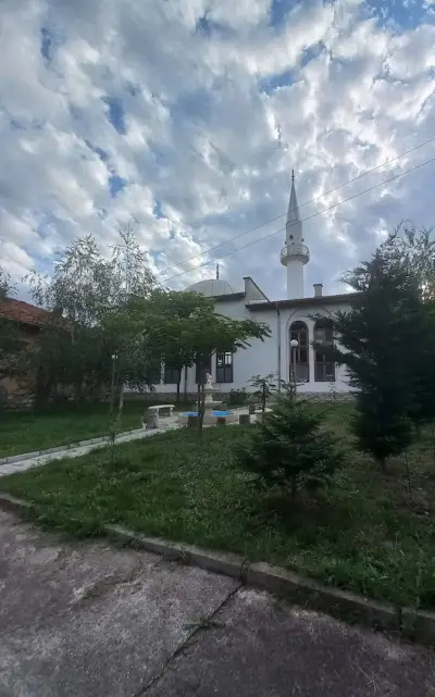 Православен Храм"Св.Петка"