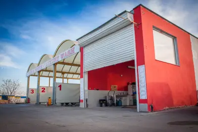 Автомивка Car & Truck Luxury Wash