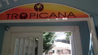 Park-cafe Tropicana ( парк-кафе Тропикана)