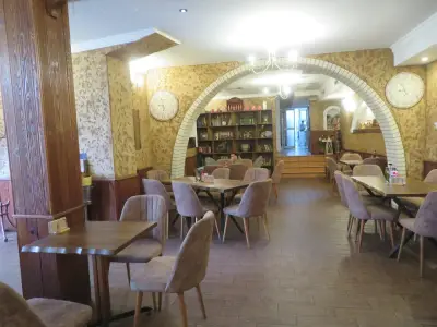 Rodopi Hotel