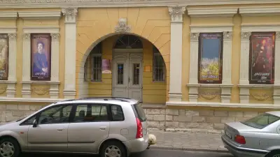 Градска художествена галерия "Атанас Шаренков"