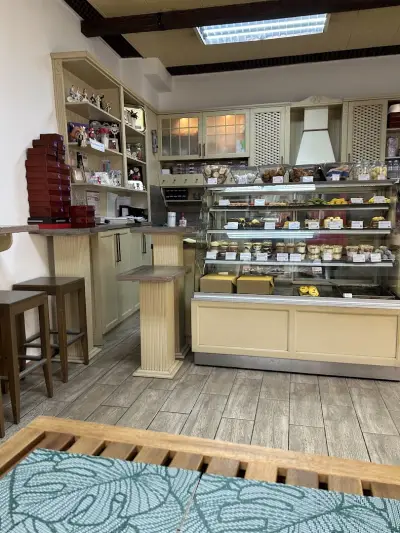 Сладкарска работилница ЗАХАРНА КЪЩА