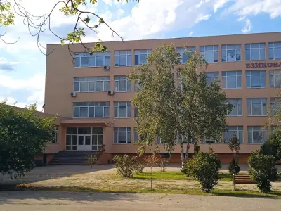 Езикова гимназия „Бертолт Брехт“