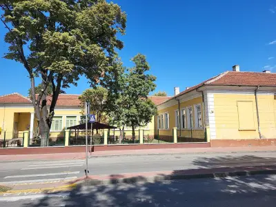 НУ„Никола Фурнаджиев“