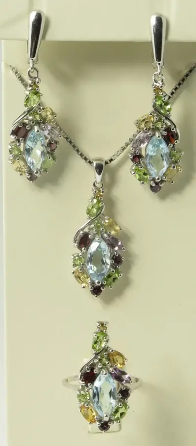 Tael Gold & Diamonds & Silver