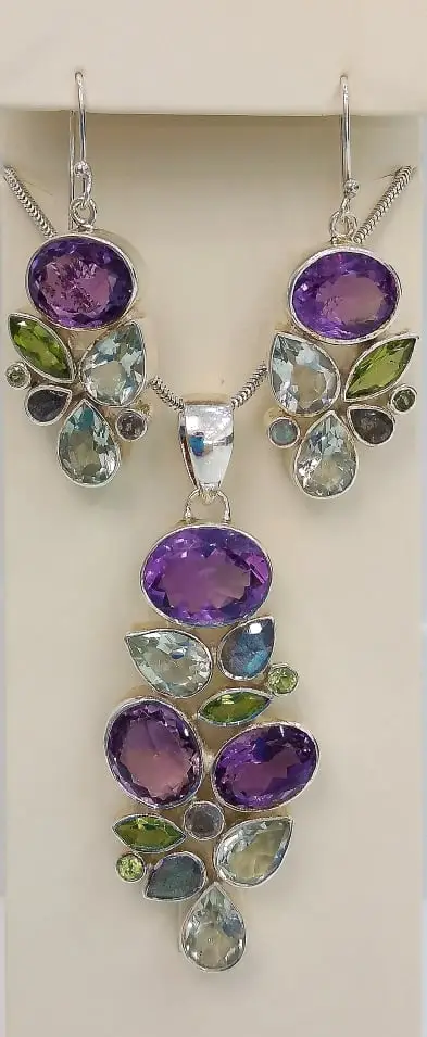 Tael Gold & Diamonds & Silver