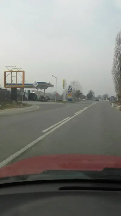 Петрол Септември
