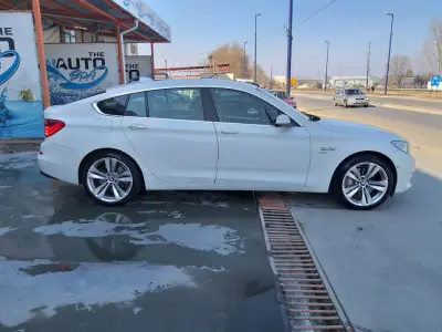 Ауто СПА Автомивка( ръчно почистване)