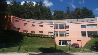 Family Hotel The Body
