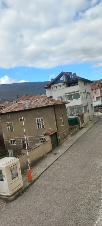 Хотел Лаго Пещера