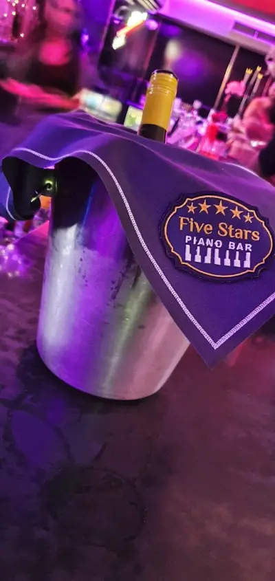 Piano Live Club Five Stars