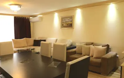 Sundance Apartments