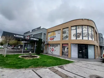 Lucky Foods пекарна ''Търговията''