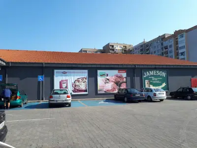 T MARKET