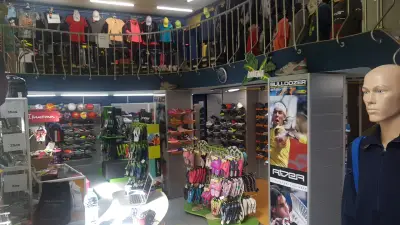 Спортни стоки Runners Перник