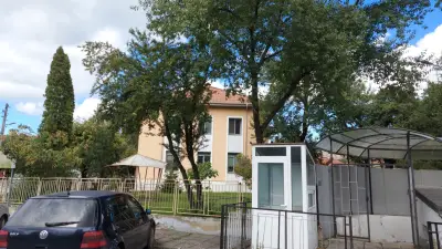 Община Брезник