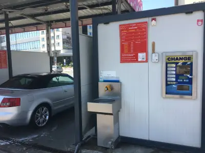 Автомивка Селфи Перник