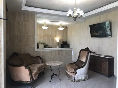 Хотел Антик