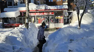Jimmy's Super Market E82