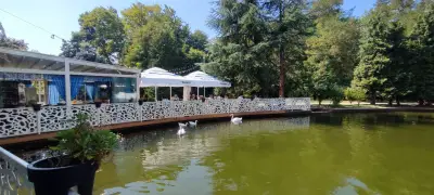 Ресторант "Езерото"