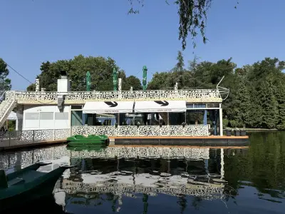 Ресторант "Езерото"